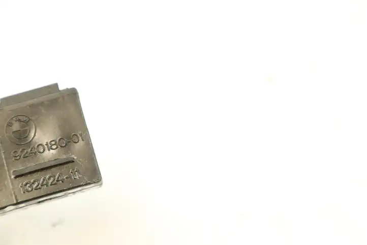 BMW 7 G11 G12 (2015 - 2022) 9240180 Датчик качества воздуха (AUC) — фото 3