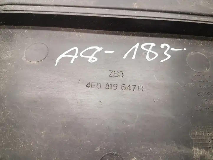 Audi A8 S8 D3 4E (2002 - 2005) 4E0819647C Крышка микрофильтра воздуха — фото 3