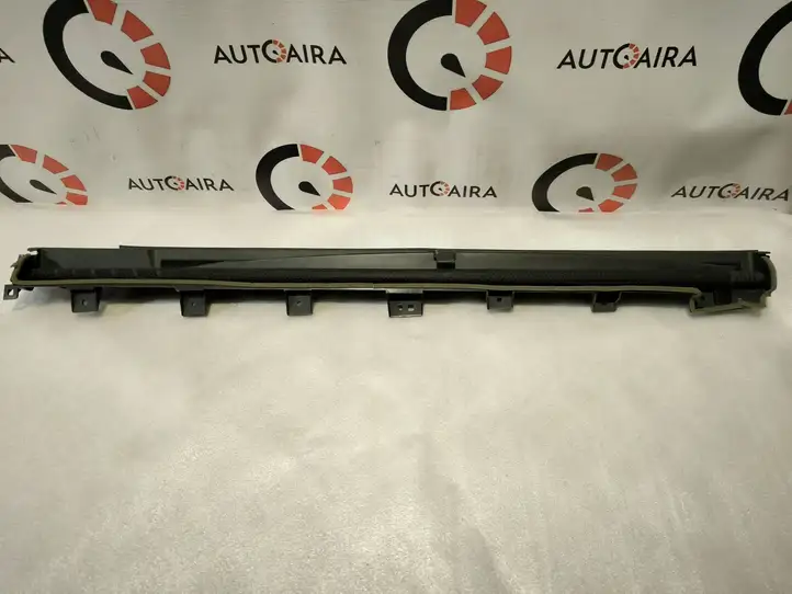Toyota Prius+ (ZVW40) 65908G490A Солнцезащитная шторка багажника — фото 1