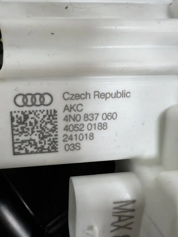 Audi A6 S6 C8 4K (2018 - ) 4K0839016S Замок задней двери — фото 10