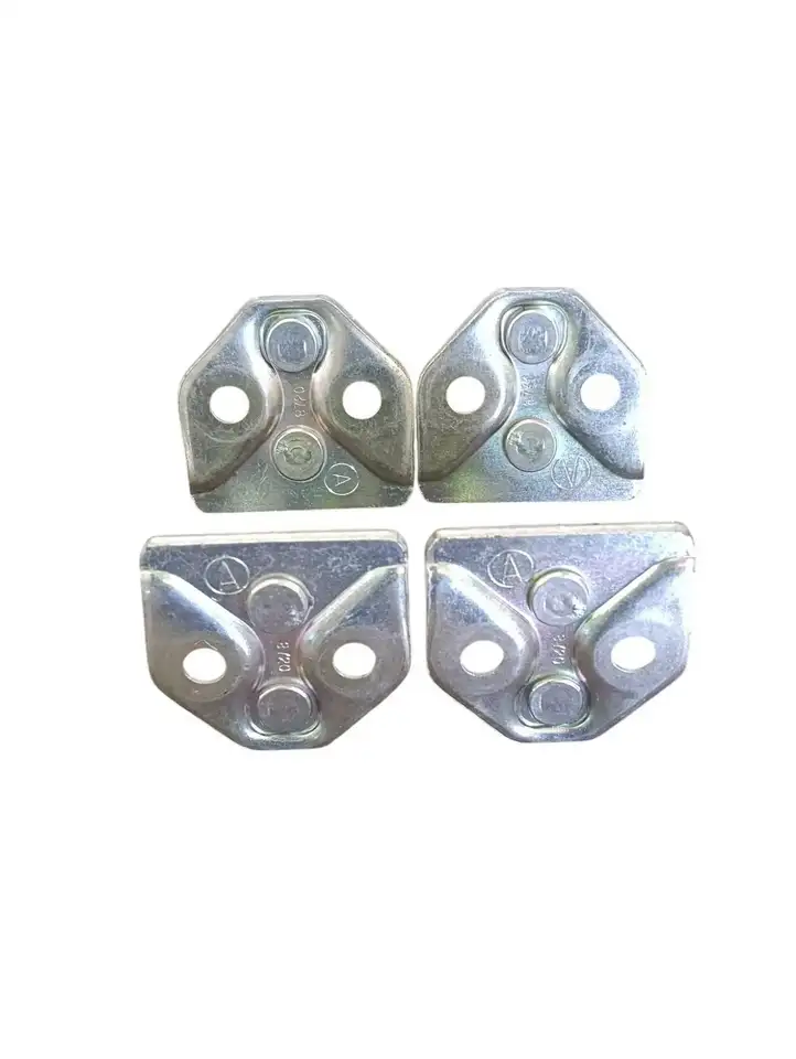 Subaru Ascent    Петля замка передней двери