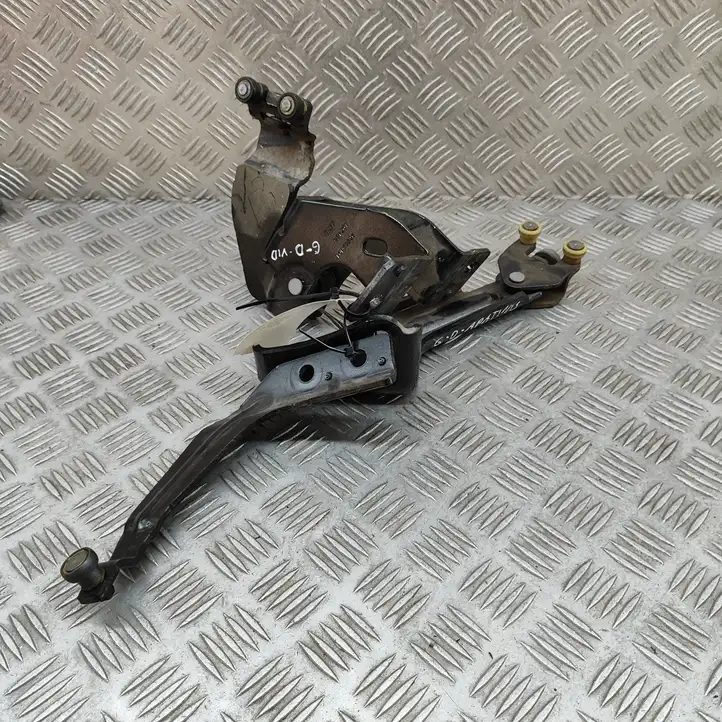 Opel Vivaro   9847162480 Верхняя направляющая ролика / верхняя петля