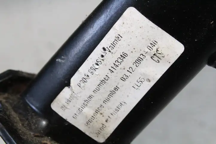 Porsche Boxster 986    Дефлектор ветра передней двери (ветровик)