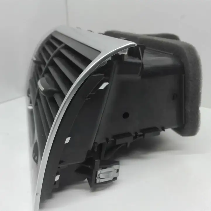 Audi Q7 4L (2005 - 2009) 4L0820951 Центральный воздушный дефлектор — фото 6