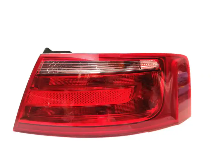 Audi A5 8T 8F (2007 - 2011) 8T0945096 Задний фонарь в кузове — фото 1