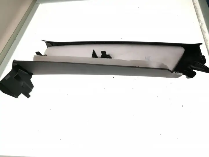 Audi Q3 8U (2011 - 2014) 8U0867287 Верхняя обшивка стойки D — фото 2