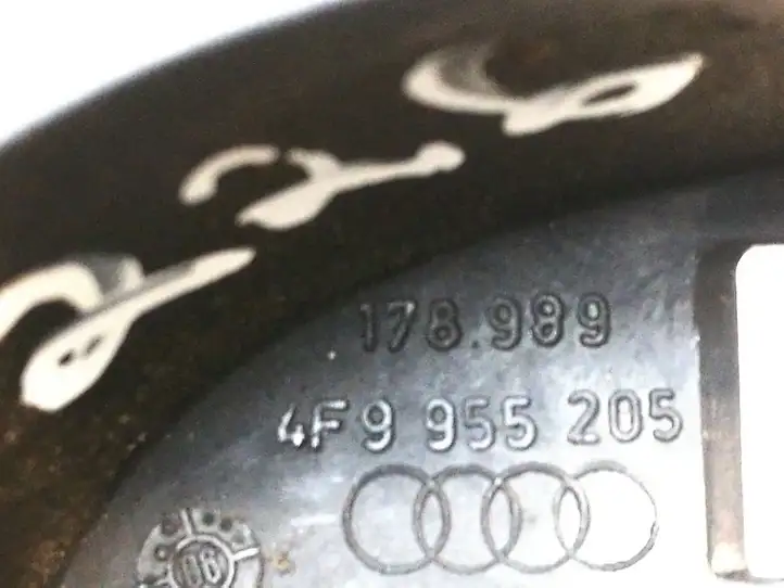 Audi Q7 4L (2005 - 2009) 4F9955205 Поводок заднего стеклоочистителя — фото 4