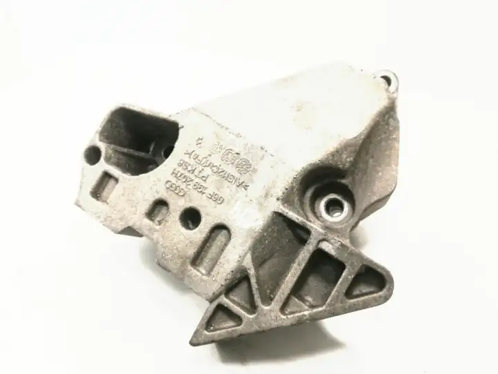 Audi TT TTS Mk2 (2006 - 2010) 06F199207H Кронштейн двигателя — фото 2
