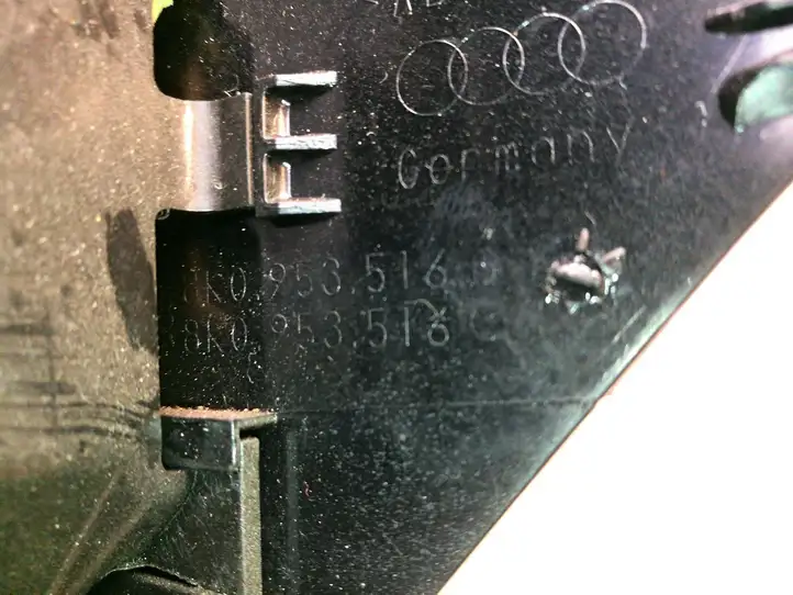 Audi Q5 SQ5 (2008 - 2012) 8K0953516B Обшивка рулевой колонки — фото 4