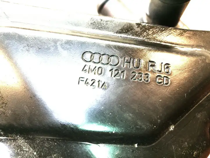 Audi Q7 4M (2015 - ) 06H121601M Электроциркуляционный насос — фото 6