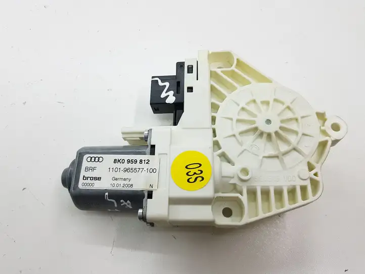 Audi A4 S4 B8 8K (2007 - 2011) 8K0959812 Стеклоподъемник задней двери — фото 1