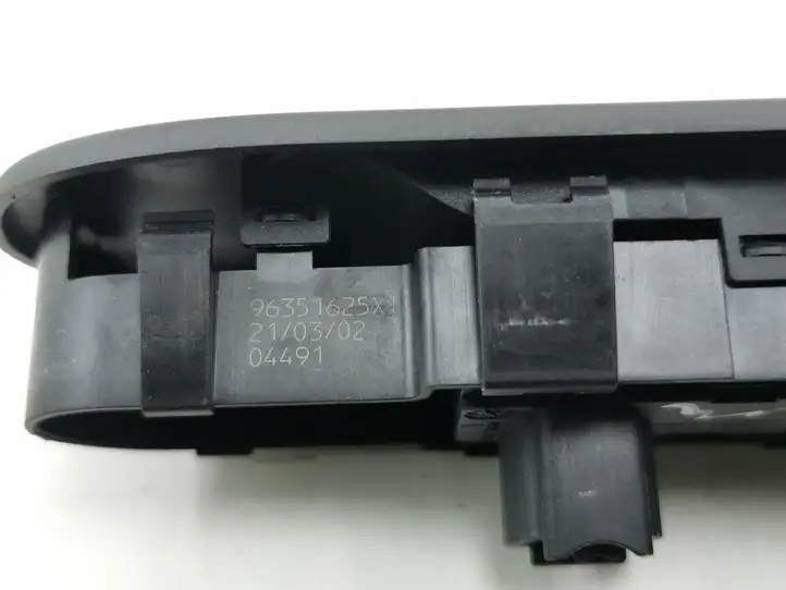 Peugeot 307 CC (2001 - 2005) 96351625XT Блок кнопок стеклоподъемников — фото 2