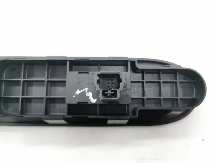 Peugeot 307 CC (2001 - 2005) 96351625XT Блок кнопок стеклоподъемников — фото 9