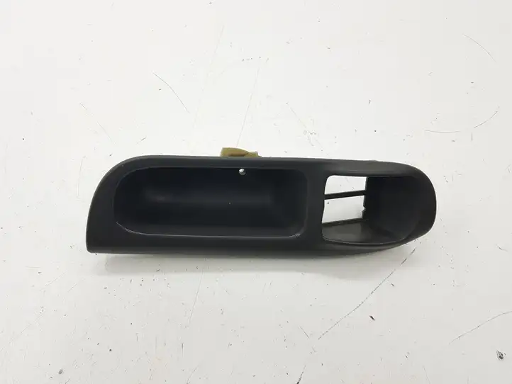 Renault Scenic I (1996 - 2003) 7700431172 Ручка закрывания двери — фото 1