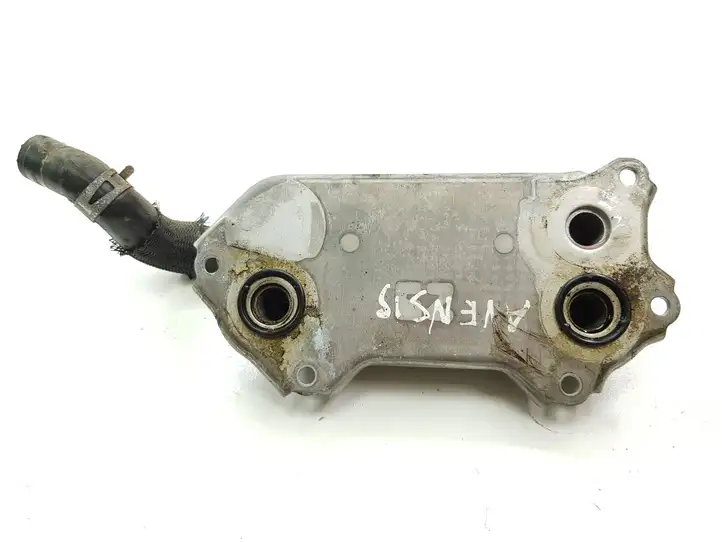 Toyota Avensis T270 (2009 - 2012) 880243D Кронштейн масляного фильтра — фото 4