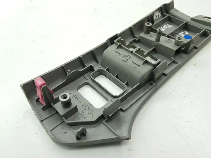 Toyota Yaris (2005 - 2009) 742310D080 Прочая отделка передней двери — фото 4