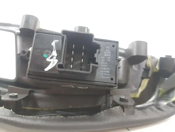 Chevrolet Orlando (2010 - 2015) 95982047 Блок кнопок стеклоподъемников — фото 6