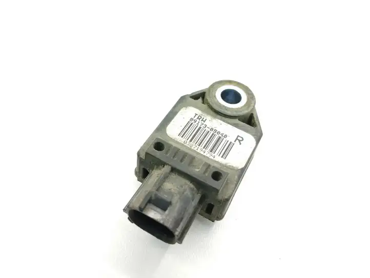 Toyota Avensis T250 (2006 - 2009) 8917305040 Датчик удара SRS — фото 1