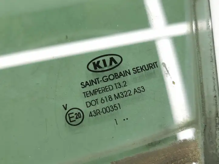 (2011 - 2016) E2043R00351 Форточка двери — фото 3