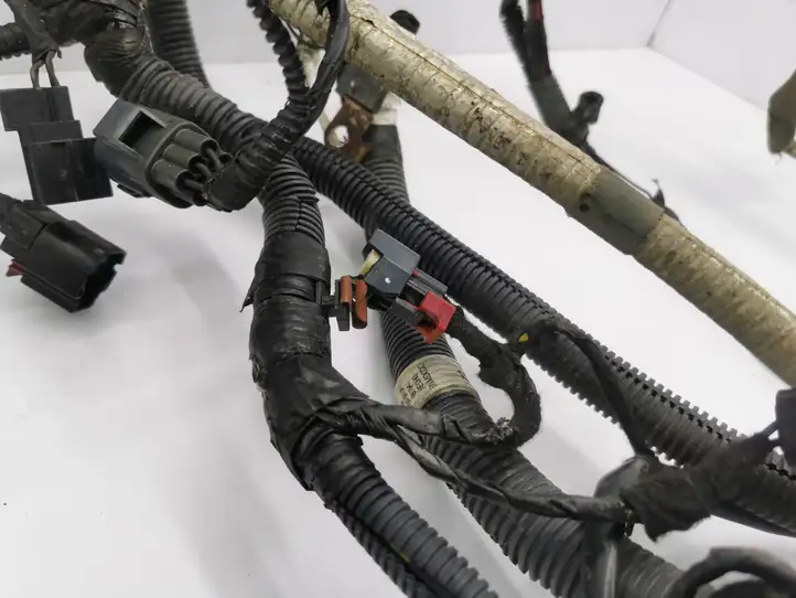 Chrysler 300 - 300C (2005 - 2011) P04759980AE Проводка двигателя — фото 7