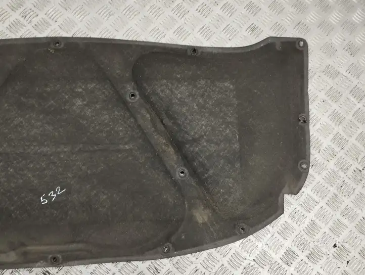 Audi A4 S4 B5 8D (1999 - 2001) Шумоизоляция капота — фото 2