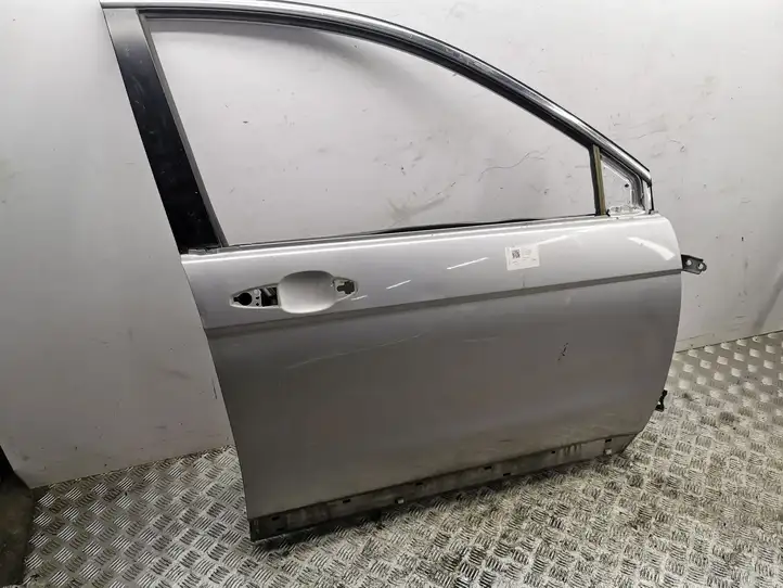 Honda CR-V (2009 - 2012) Дверь — фото 1