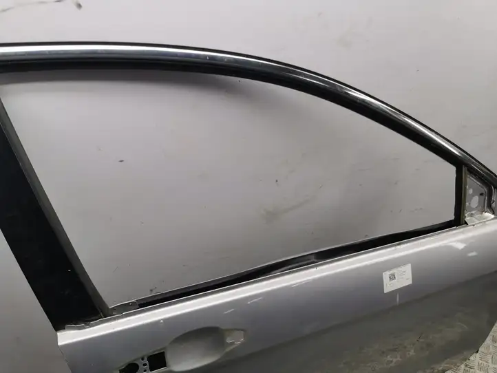 Honda CR-V (2009 - 2012) Дверь — фото 2