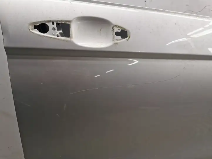Honda CR-V (2009 - 2012) Дверь — фото 3