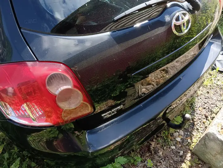 Toyota Auris 150 (2006 - 2012) Крышка багажника — фото 6
