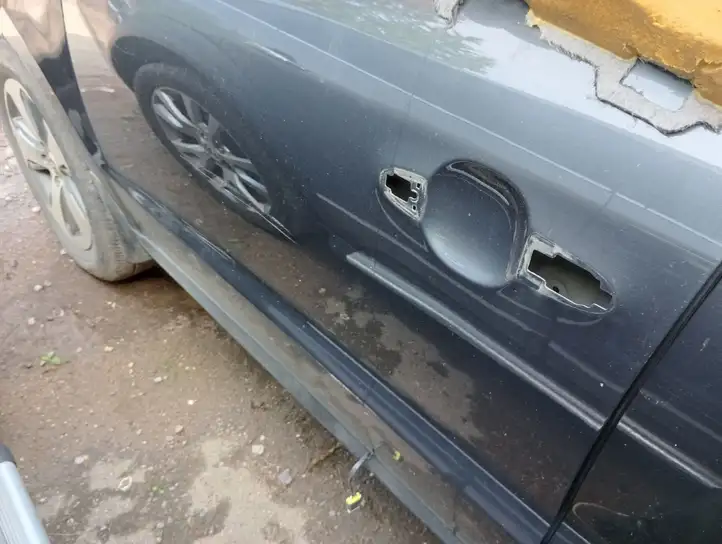 Hyundai Santa Fe (2009 - 2012) Дверь — фото 4