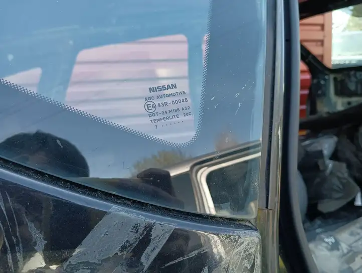 Nissan Qashqai (2006 - 2010) E643R00048 Заднее боковое стекло — фото 2
