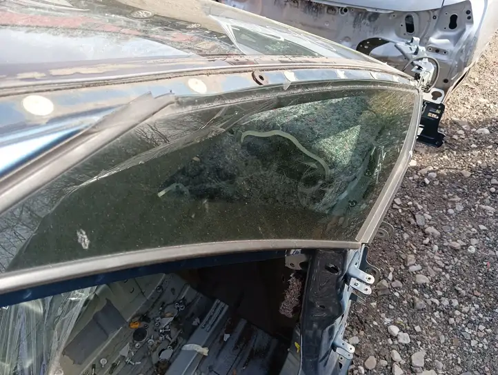 Citroen C4 Grand Picasso (2013 - 2016) Треугольное стекло кузова — фото 4