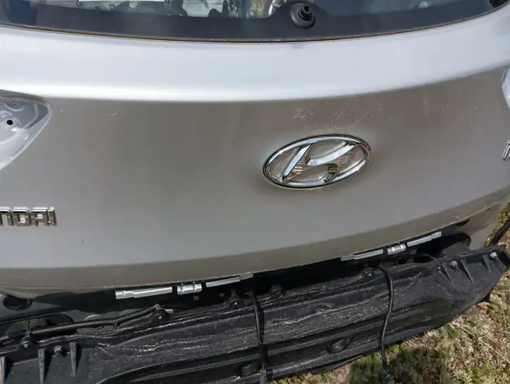 Hyundai i30 (2012 - 2015) Крышка багажника — фото 3