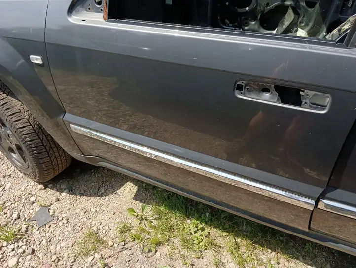 Jeep Grand Cherokee (WK) (2004 - 2010) Дверь — фото 3
