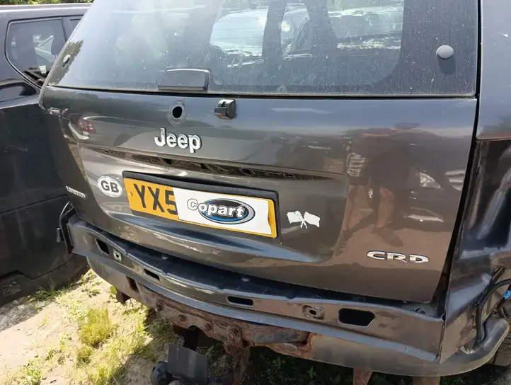 Jeep Grand Cherokee (WK) (2004 - 2010) Крышка багажника — фото 3
