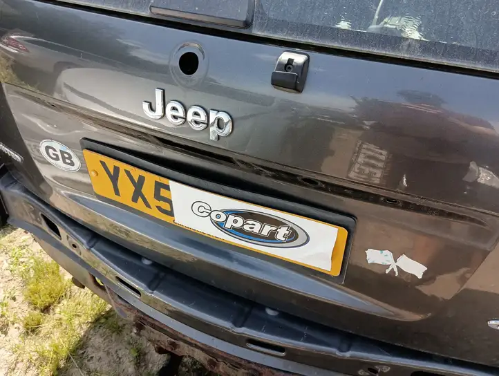 Jeep Grand Cherokee (WK) (2004 - 2010) Крышка багажника — фото 8