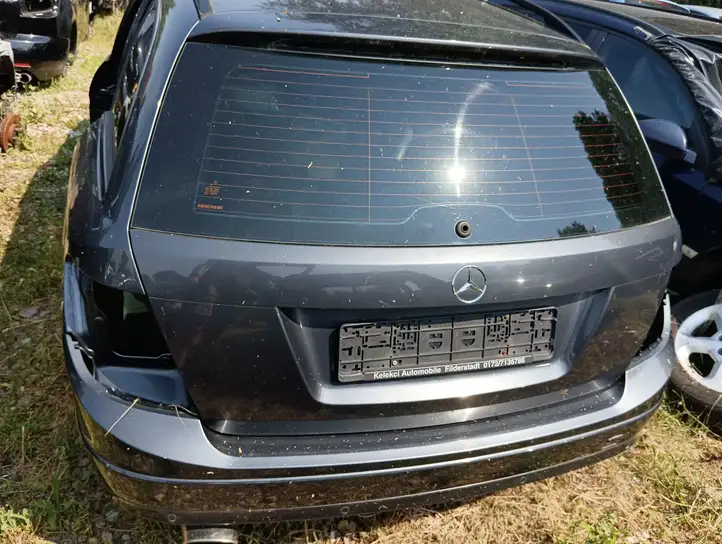 Mercedes-Benz C W204 (2007 - 2014) Крышка багажника — фото 1
