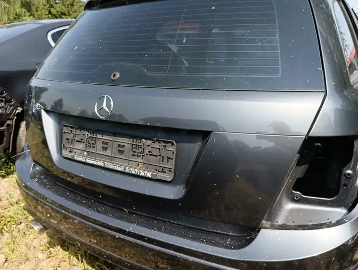 Mercedes-Benz C W204 (2007 - 2014) Крышка багажника — фото 5