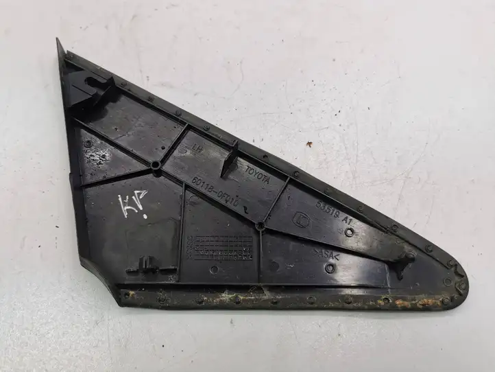 Toyota Corolla Verso AR10 (2004 - 2009) 601180F010 Накладка стекла передней двери — фото 7