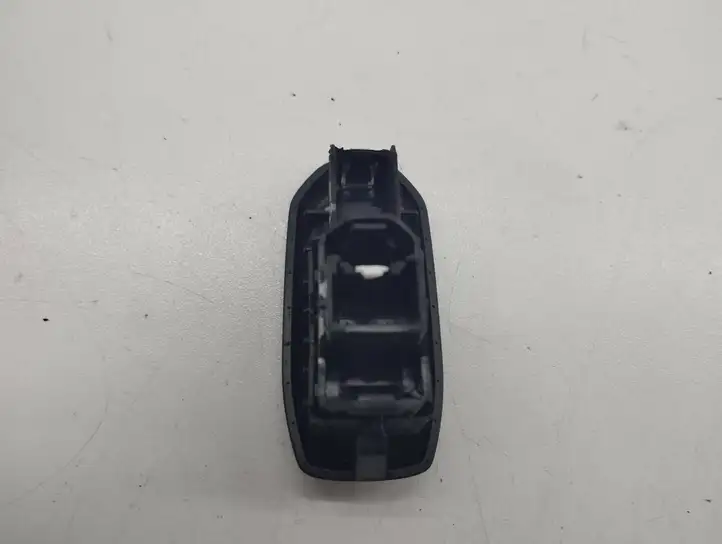 Ford Focus Grand C-MAX (2010 - 2019) 10091844 Кнопка стеклоподъемников — фото 5