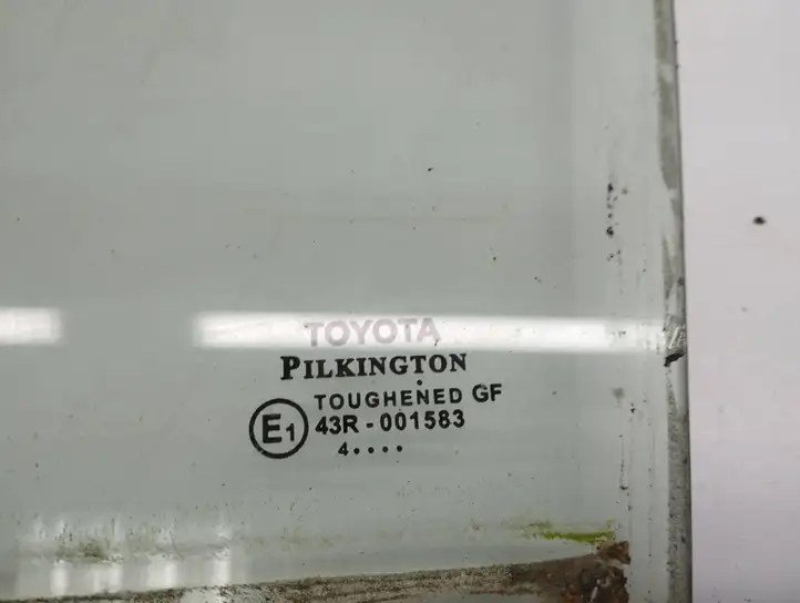 Toyota Auris E180 (2012 - 2018) 43R001583 Стекло задней двери — фото 2