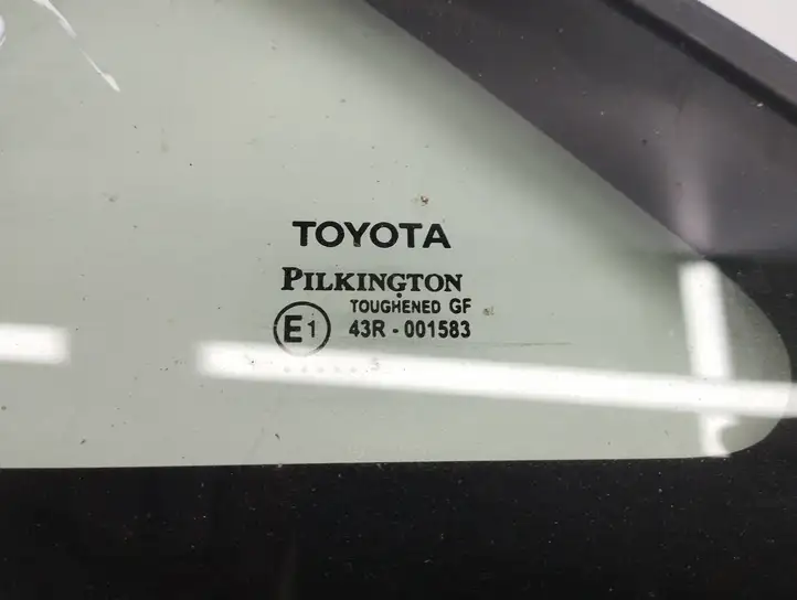 Toyota Auris E180 (2012 - 2018) 43R001583 Заднее боковое стекло — фото 2