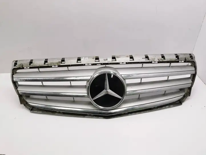 Mercedes-Benz B-class W246 (2011 - 2014) A2468880160 Верхняя решетка радиатора — фото 1
