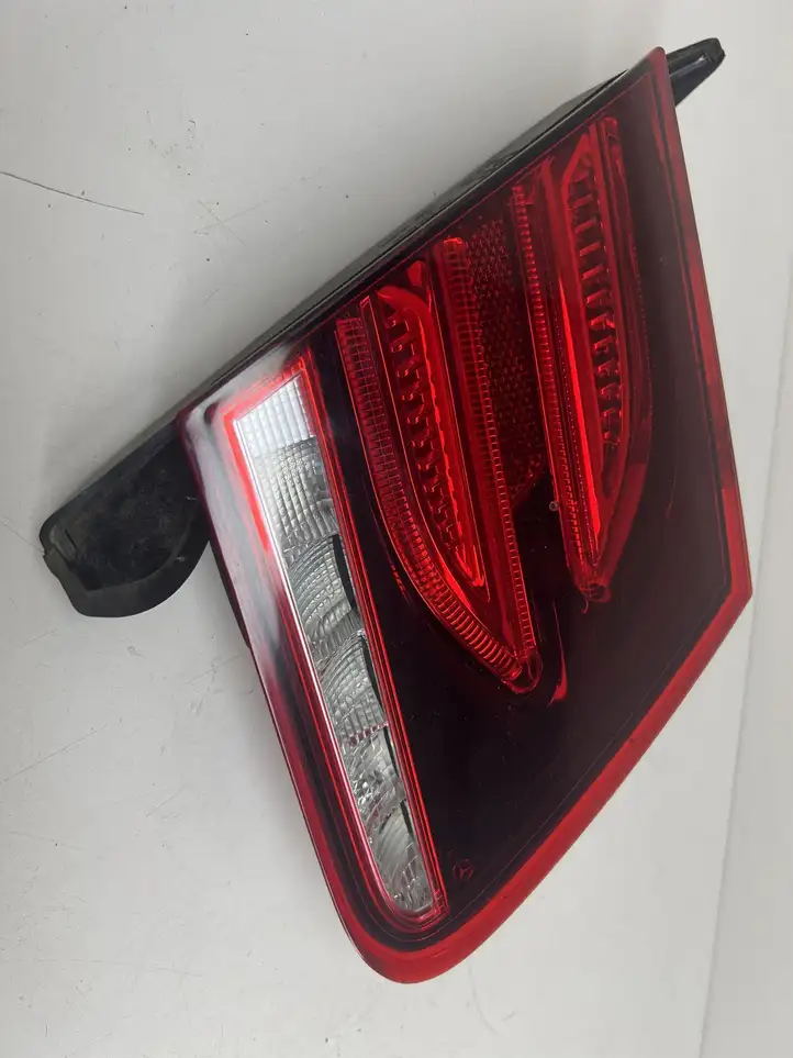 Mercedes-Benz E C207 W207 (2009 - 2017) A2079063700 Задний фонарь в крышке багажника — фото 6