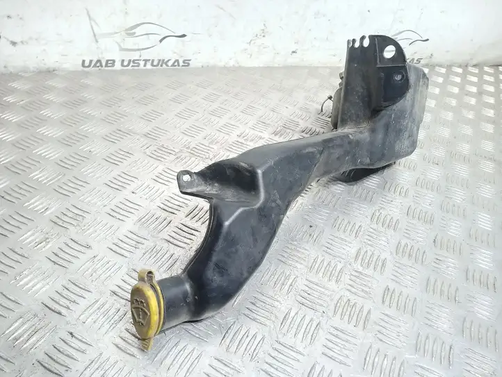 Opel Zafira B (2003 - 2006) 644500993 Бачок омывателя стекла — фото 2