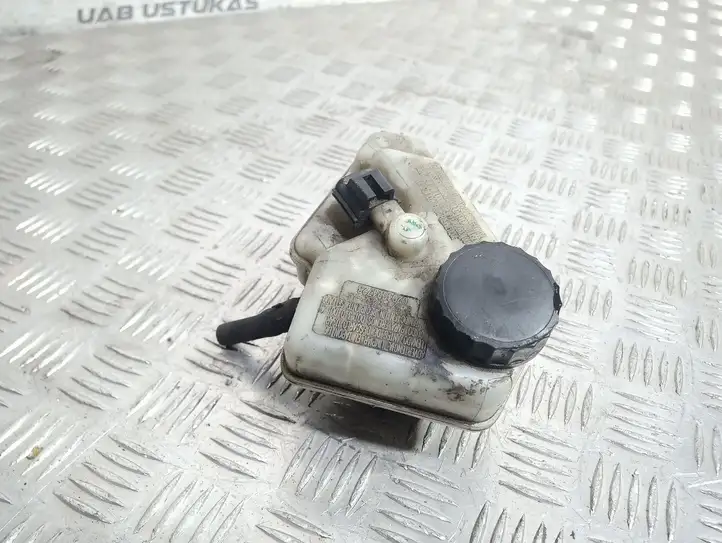 Ford Mondeo Mk III (2000 - 2007) 0204024728 Бачок тормозной жидкости — фото 1