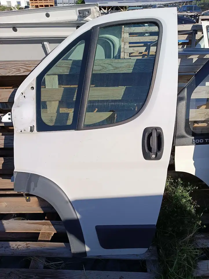 Fiat Ducato (2014 - ) NOCODE Дверь — фото 1
