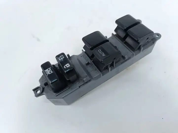 Toyota Prius c (2012 - 2015) 192835 Кнопка стеклоподъемников — фото 7