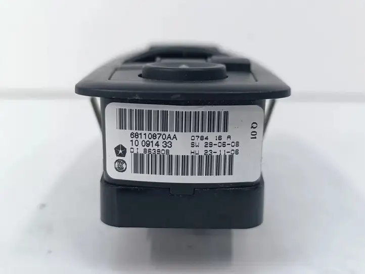 Dodge Grand Caravan (2007 - 2020) 68110870AA Кнопка стеклоподъемников — фото 3