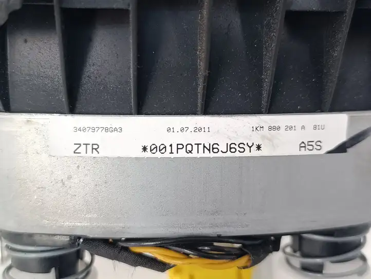 Volkswagen Jetta VI (2011 - 2018) 1KM880201A Подушка безопасности руля — фото 6